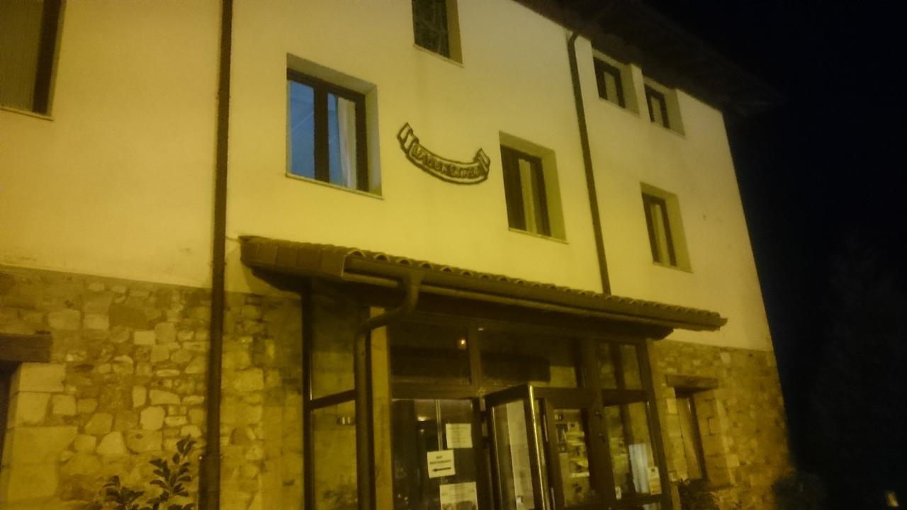 Hotel Santuario Urkiola - Lagunetxea Urquiola Екстериор снимка